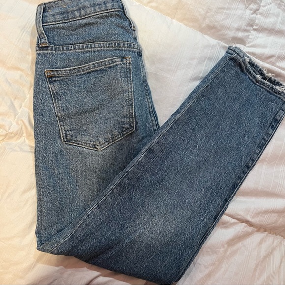 Madewell  Classic Straight Denim Jeans in Fawn Wash Size 23 - Picture 2 of 7